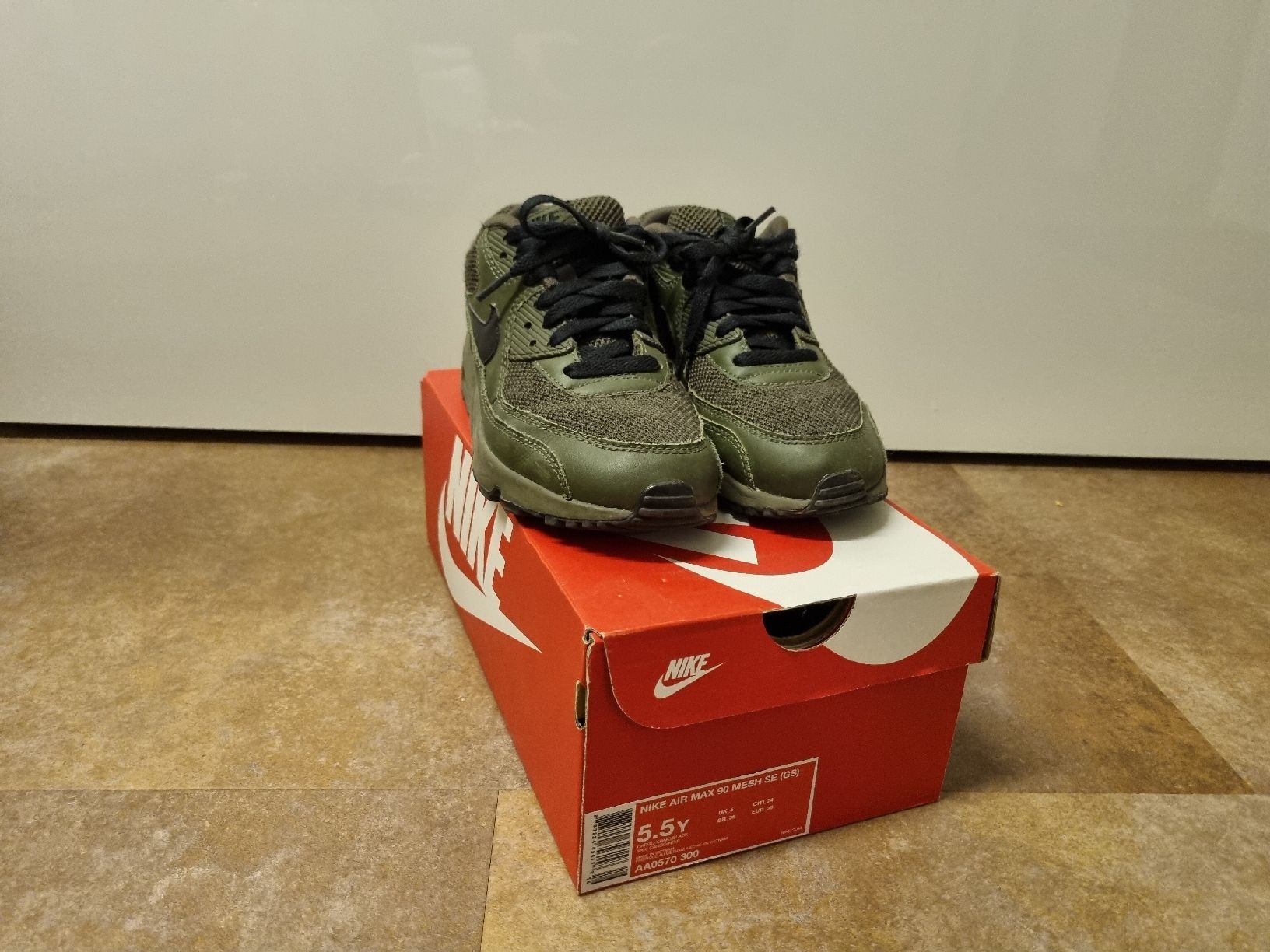 Nike Scarpe da uomo: Nike Air Max 90 – Usato da Schöftland venduto da kosi86