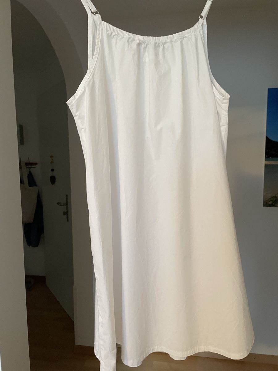 Kleider: Sommerkleid – Neu (gemäss Beschreibung) aus Flawil von Viccissecret 2
