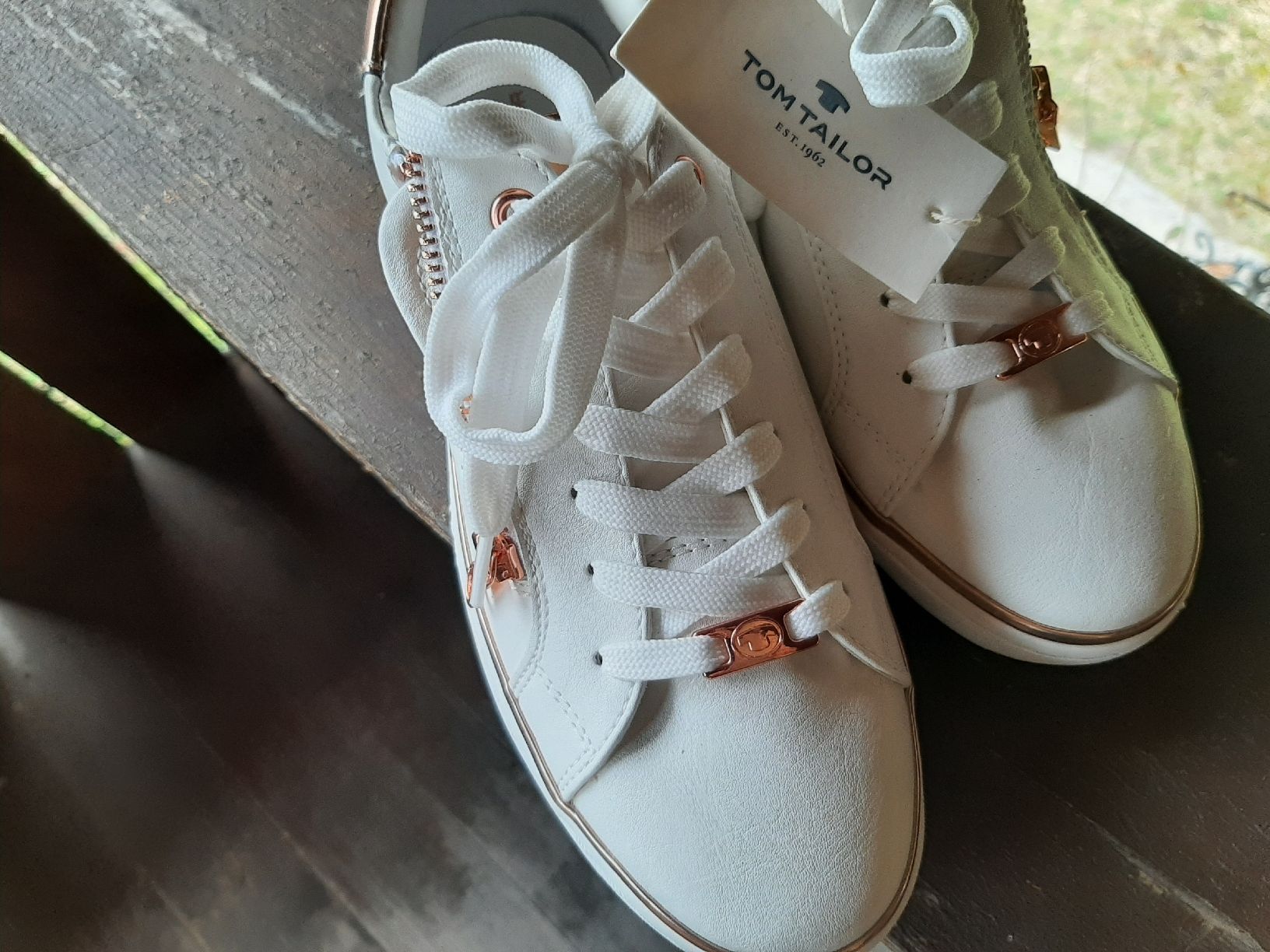 Tom Tailor Scarpe da donna: sneaker Tom Tailor 40 NEU – Nuovo (secondo la descrizione) da Schwendibach venduto da didu12 1