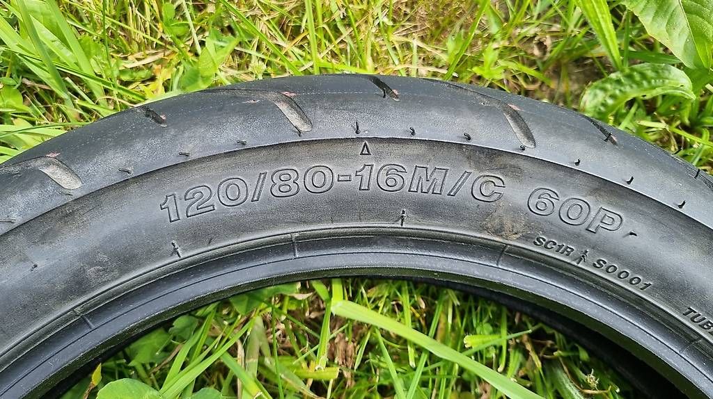Bridgestone Pneumatici & Ruote complete: Sommerreifen Bridgestone Roller Honda – Usato da Fanas venduto da Tchgaar 2