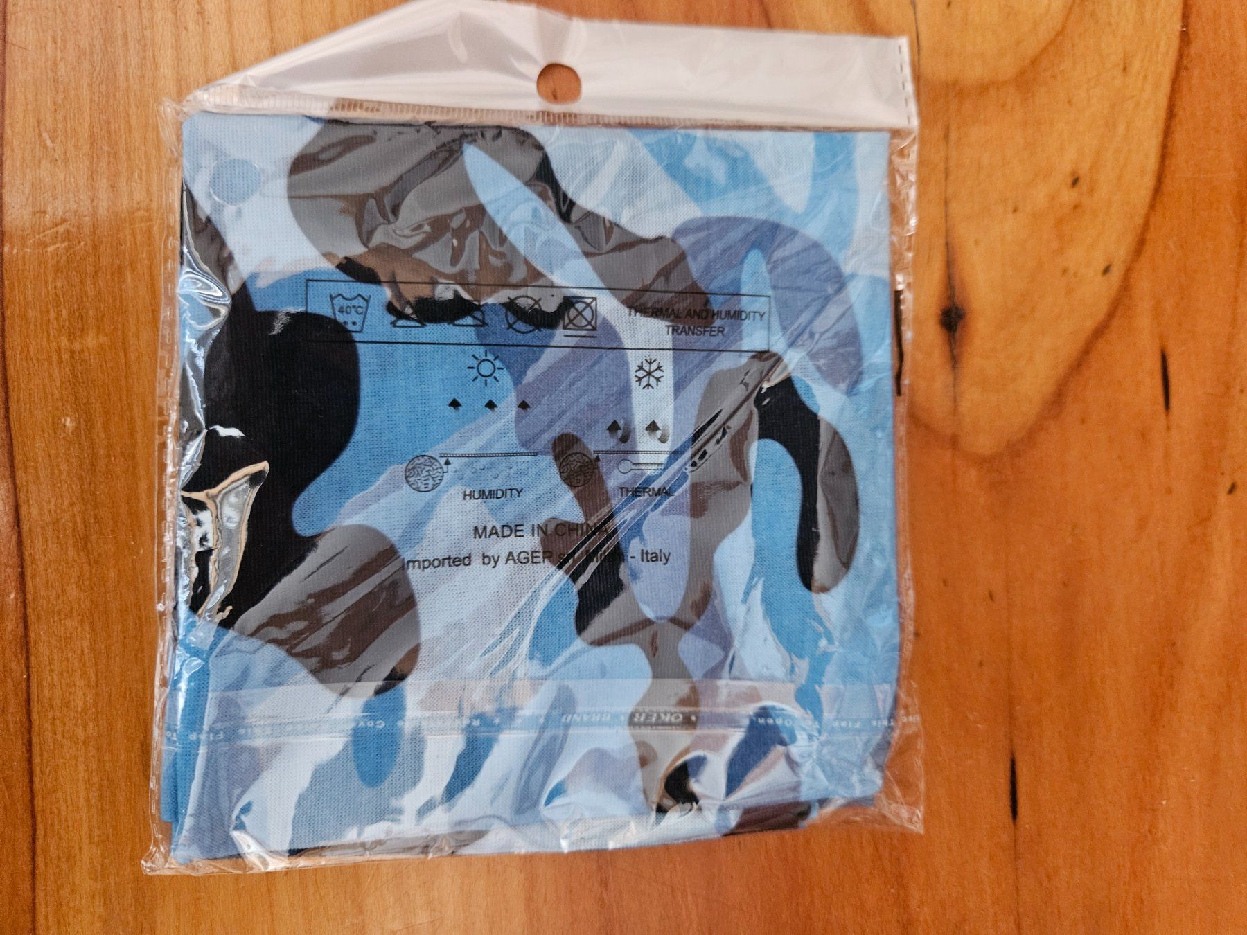 Foulard & Sciarpe: Schlauchtuch Bandana Halstuch – Nuovo e nell'imballaggio originale da St.Gallenkappel venduto da RocknSkull 3
