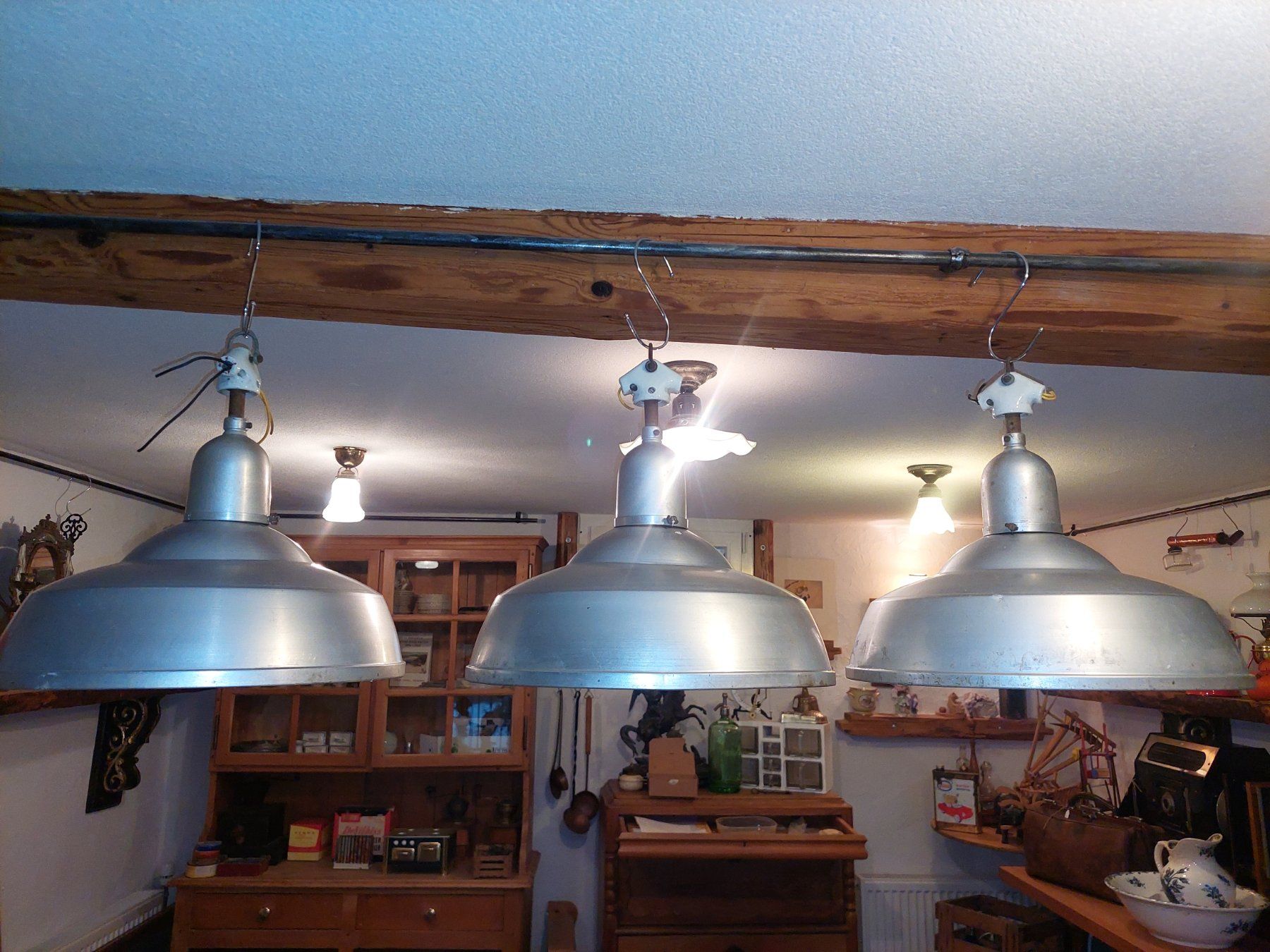 Lampade: 3 Industrie Lampen – Usato da Siblingen venduto da rantiques 5