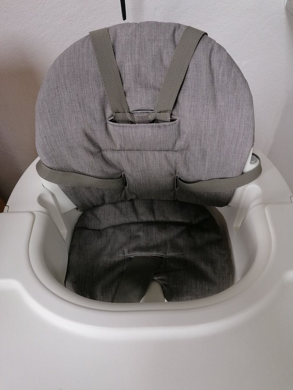 Stokke Seggioloni: Stokke Kinderstuhl – Usato da Wermatswil venduto da akinom_5408 3