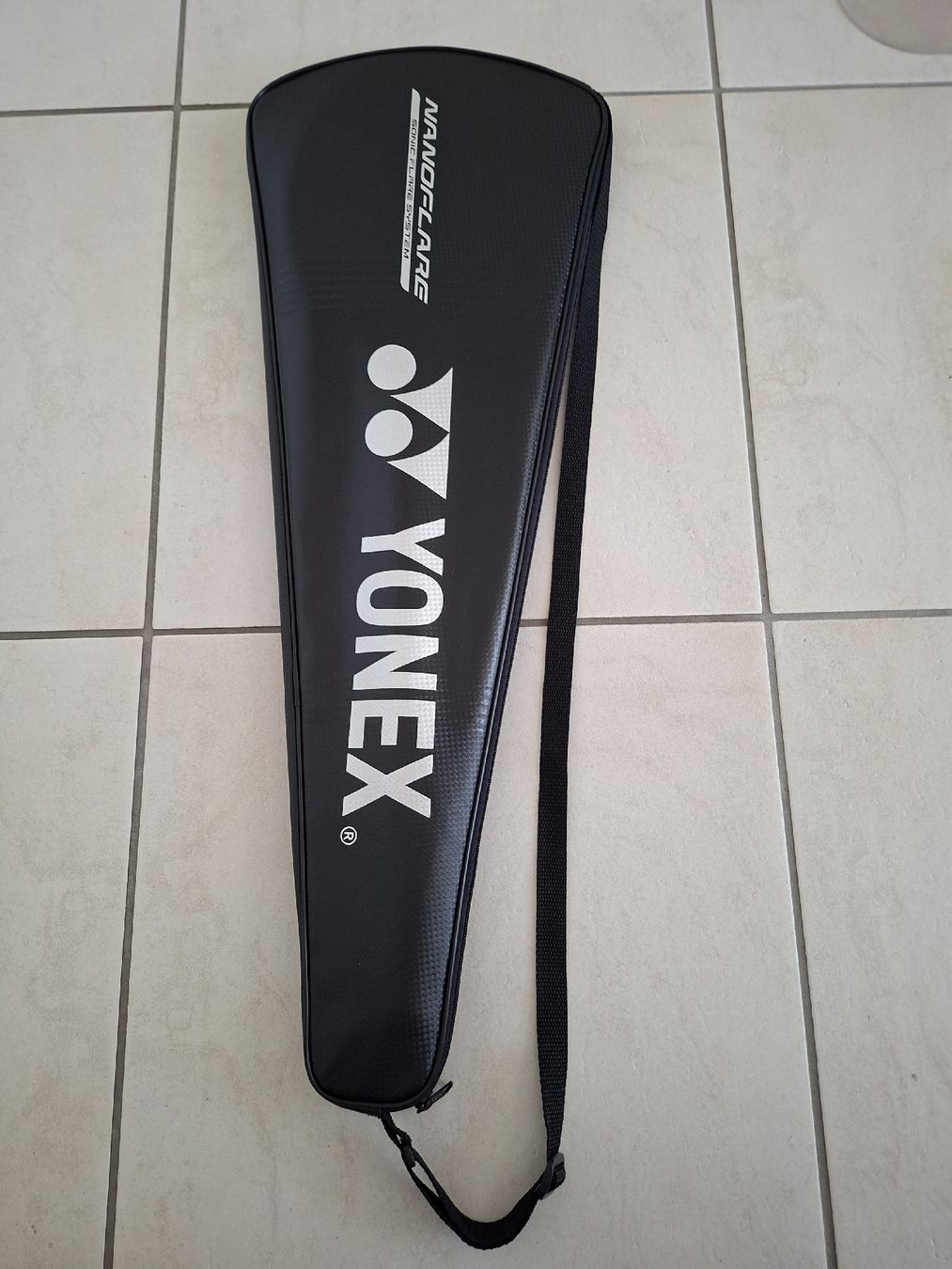 Raquettes: Badmintonschläger Set 2 Stk Cando Full Graphite Schaft Champ – D'occasion à Uster par mak_mw2n 5