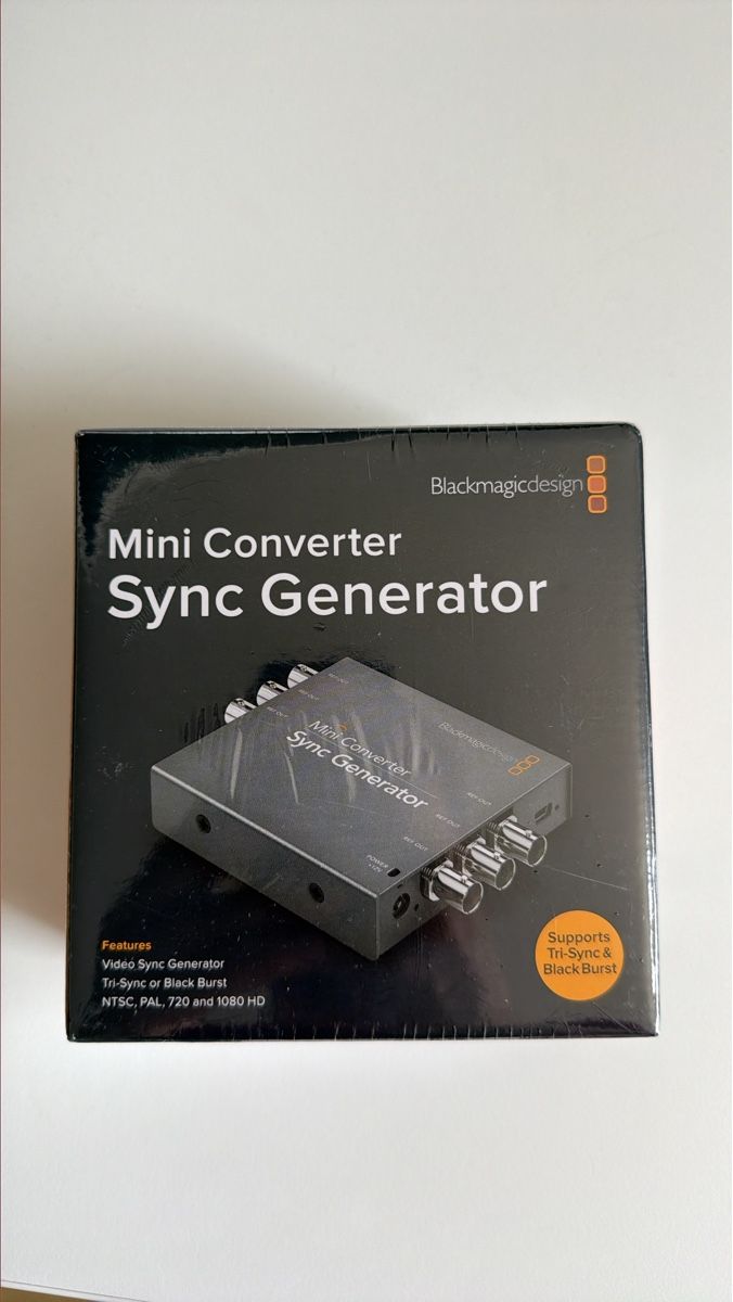 Blackmagic Convertitori: Blackmagicdesign Mini Converter Sync Generator neu – Nuovo e nell'imballaggio originale da Arbon venduto da Flo85411