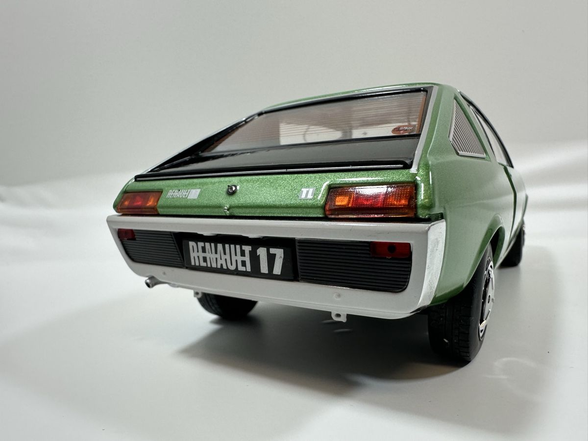 Solido Modellautos: Renault 17 TL 1:18, grün, SOLIDO – Gebraucht aus Zofingen von rf9_x2xt 4