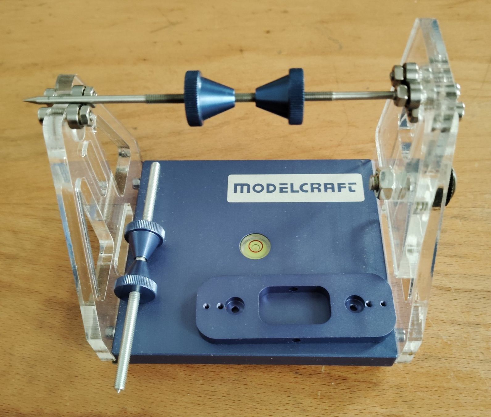 Modellismo RC: Equilibreur d'hélice et de roue – Nuovo (secondo la descrizione) da St-Imier venduto da foto2hand 1