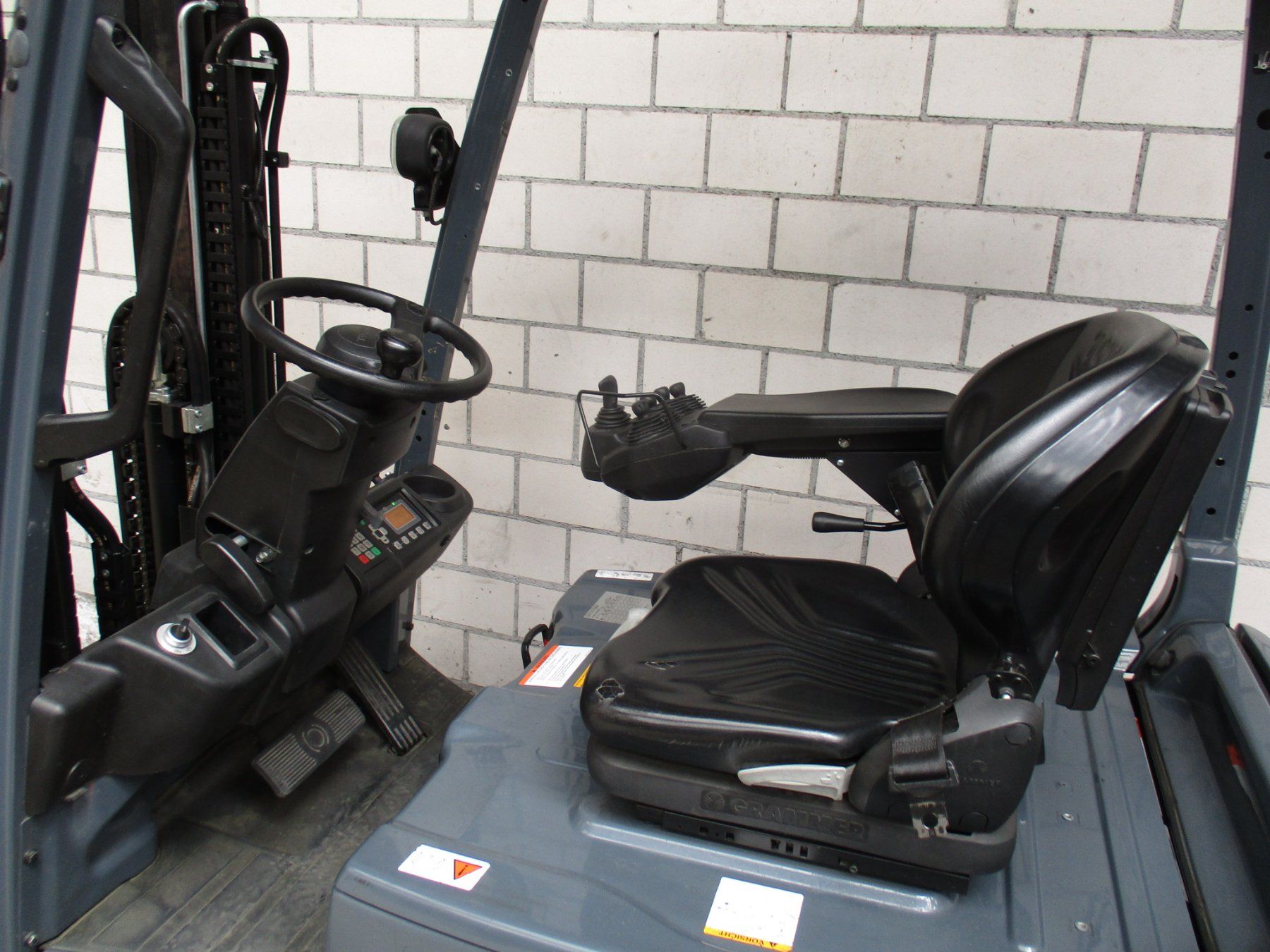 Toyota Carrelli elevatori e a forche: STAPLER TOYOTA 8FBE 16T ELEKTRO GABELSTAPLER – Usato da Seon venduto da zomahandel 3