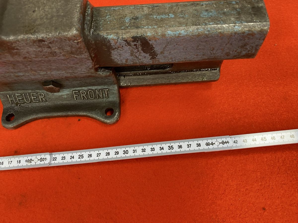 Tutti gli attrezzi: Schraubstock von Heuer Front – Usato da Hägglingen venduto da Karin0802 6