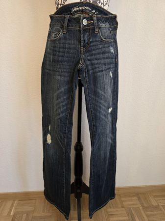 Jean Forever 21 délavé, taille 25