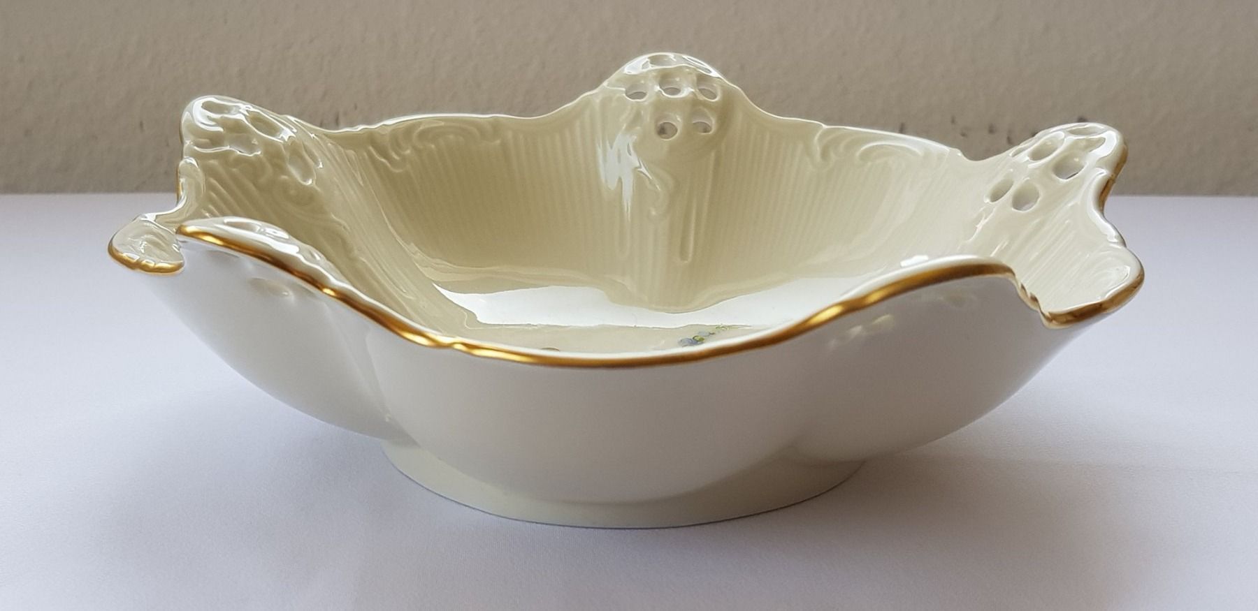 Ciotole: Rosenthal - Schale tief 20 cm – Usato da Dällikon venduto da Toyfan