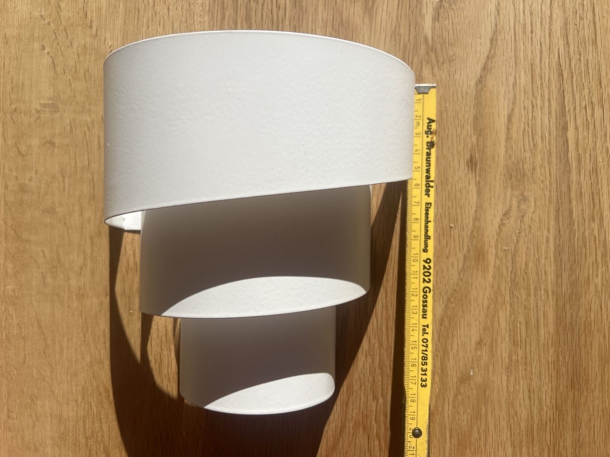 Lampen: Wandleuchte weiss – Gebraucht aus Wetzikon ZH von TolleAussicht
