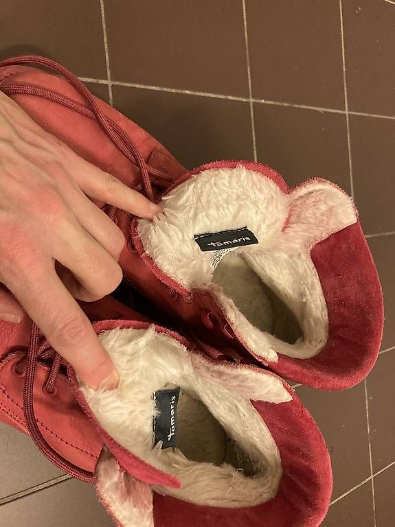 Scarpe da donna: Winterstiefel gefüttert Gr.40 – Usato da Zürich venduto da ElineK 1