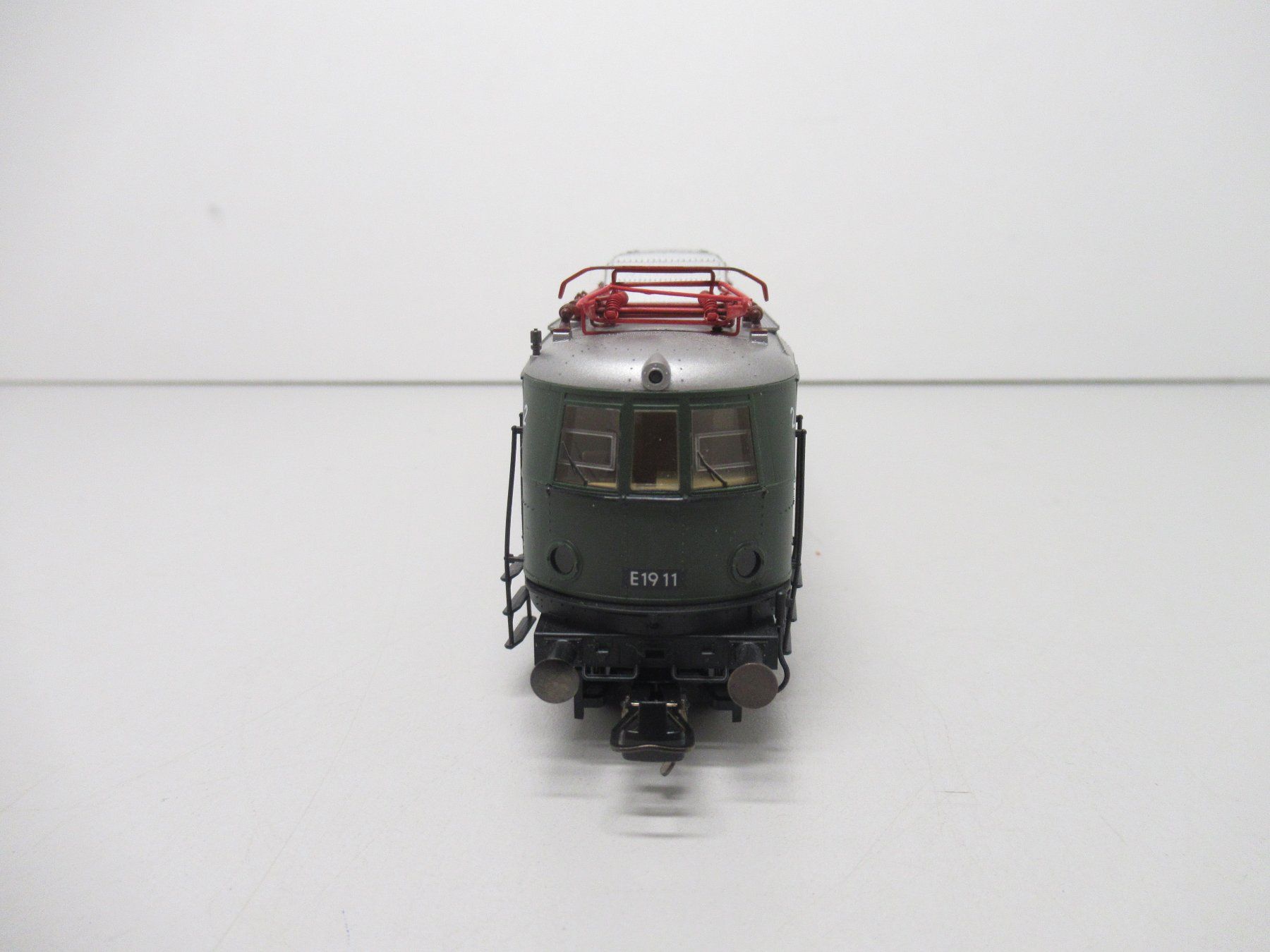 Fleischmann Trains électriques: Fleischmann 1319 E-Lok BR E 19 der DBB Digital RailCom AC H0 – D'occasion à Basel par mhmarken 4