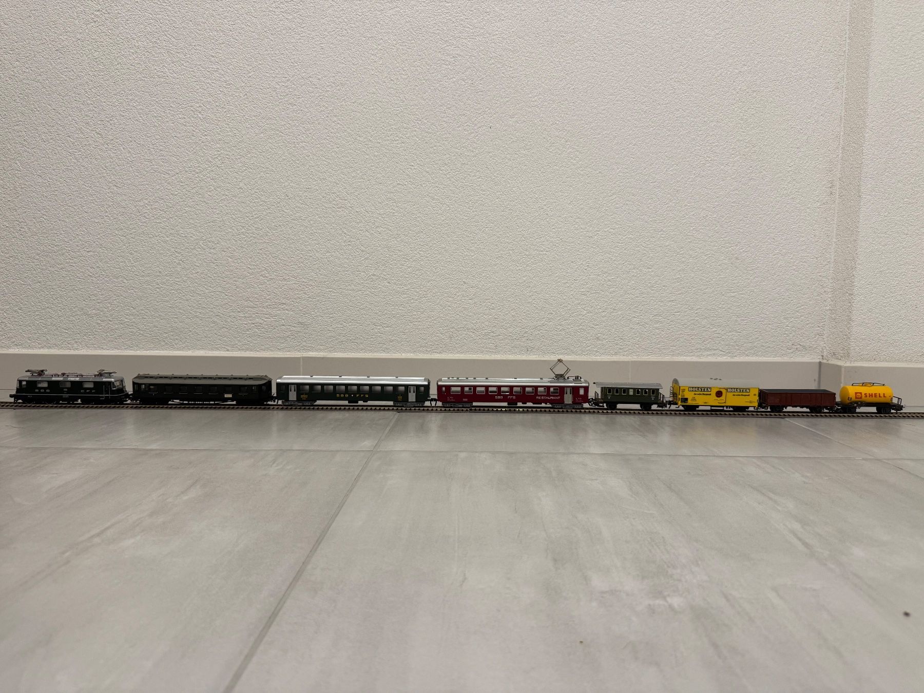 Fleischmann Trains électriques: Coffrets Fleischmann SBB FFS + DB – D'occasion à Epalinges par Joki09 2