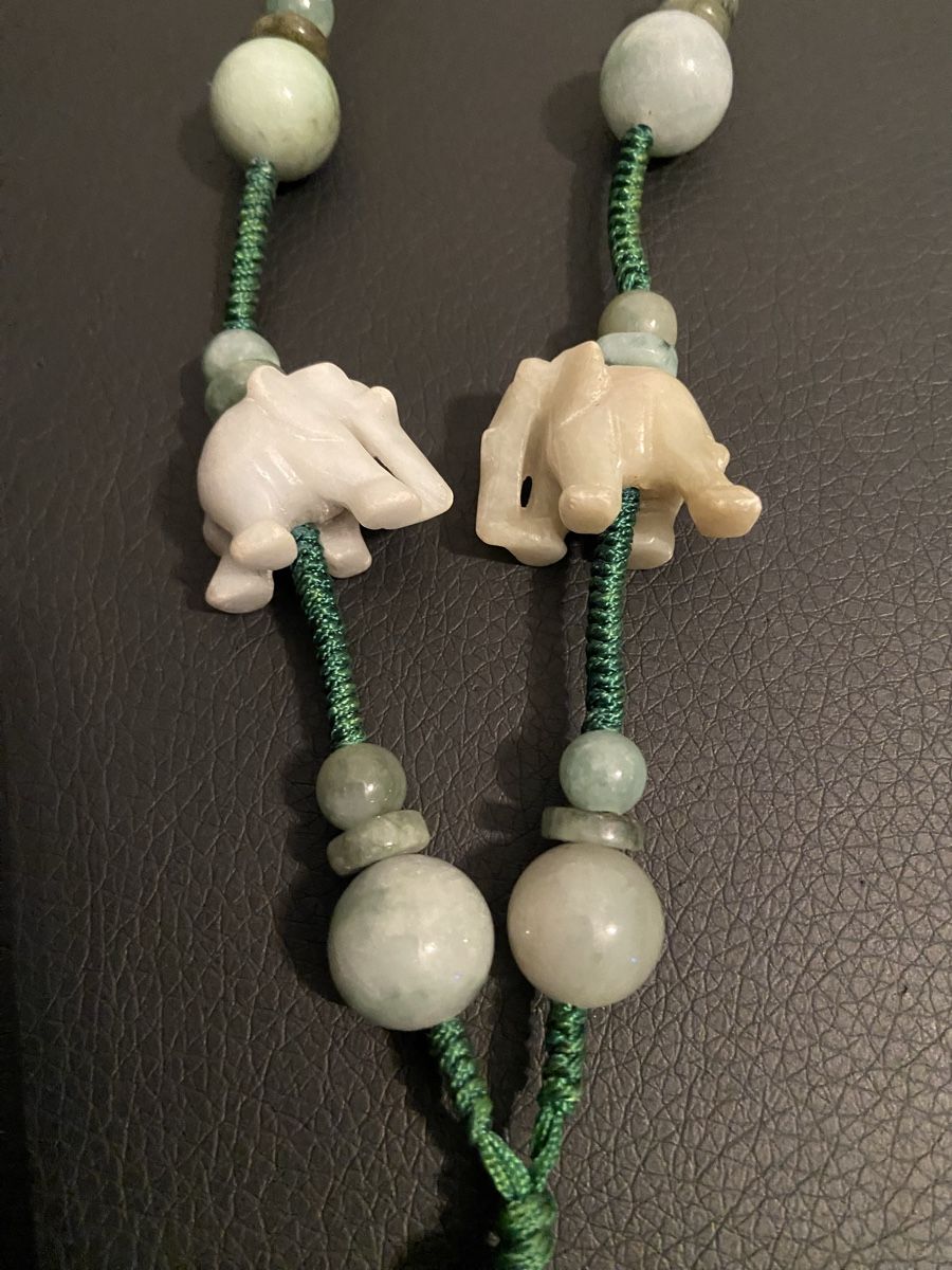 Catenine: Schöne echte Jade Elefantenkette – Nuovo (secondo la descrizione) da Oftringen venduto da andrax 2