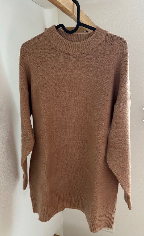 Bershka Pulls & Sweat-shirts: Brauner Pullover Bershka – D'occasion à Kestenholz par zweite_chance