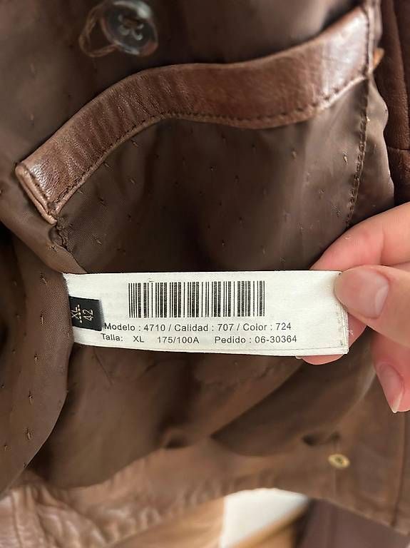 Massimo Dutti Giacche: Leder Jacke Massimo Dutti – Usato da Wetzikon ZH venduto da Francesco44 2
