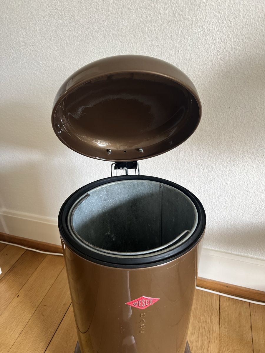 Wesco Cestini per rifiuti: Wesco Baseboy 20l – Usato da Zürich venduto da Leuzzeli 1