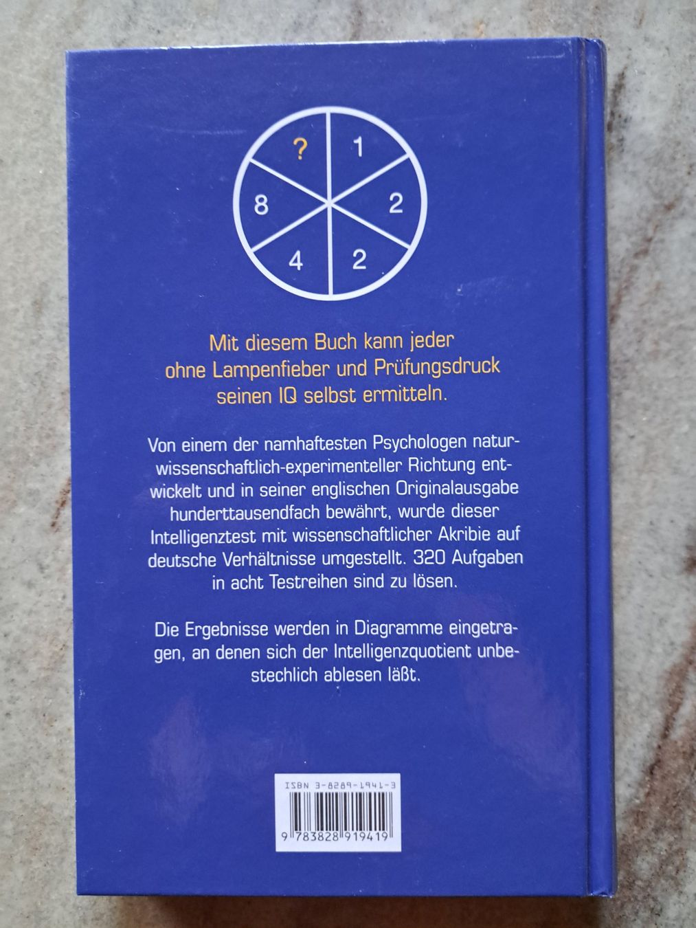 Libri: Buch "Intelligenz Test" – Usato da Hettiswil venduto da san_kf5h 1