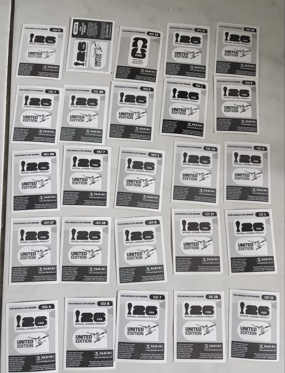 Panini Cartes à collectionner: 25 Paninis (Angebot Nr. 3) – D'occasion à Belp par Summer75 1
