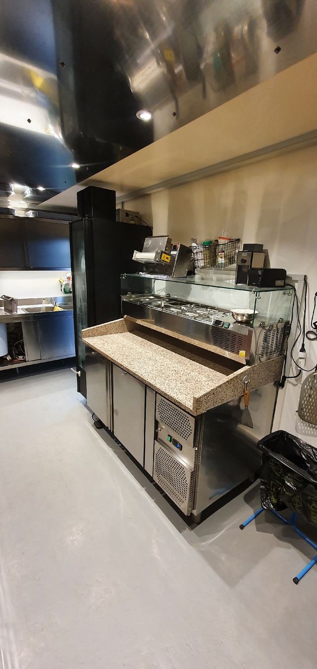 Man Veicoli commerciali: Food Truck – Usato da Liesberg Dorf venduto da guarrera.n 9