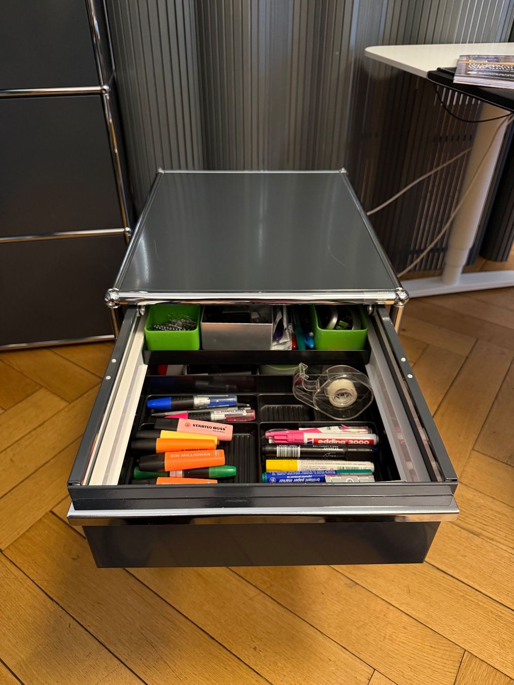 USM Banconi: 1 USM Haller Rollkorpus – Usato da Basel venduto da bubblyfactory 3