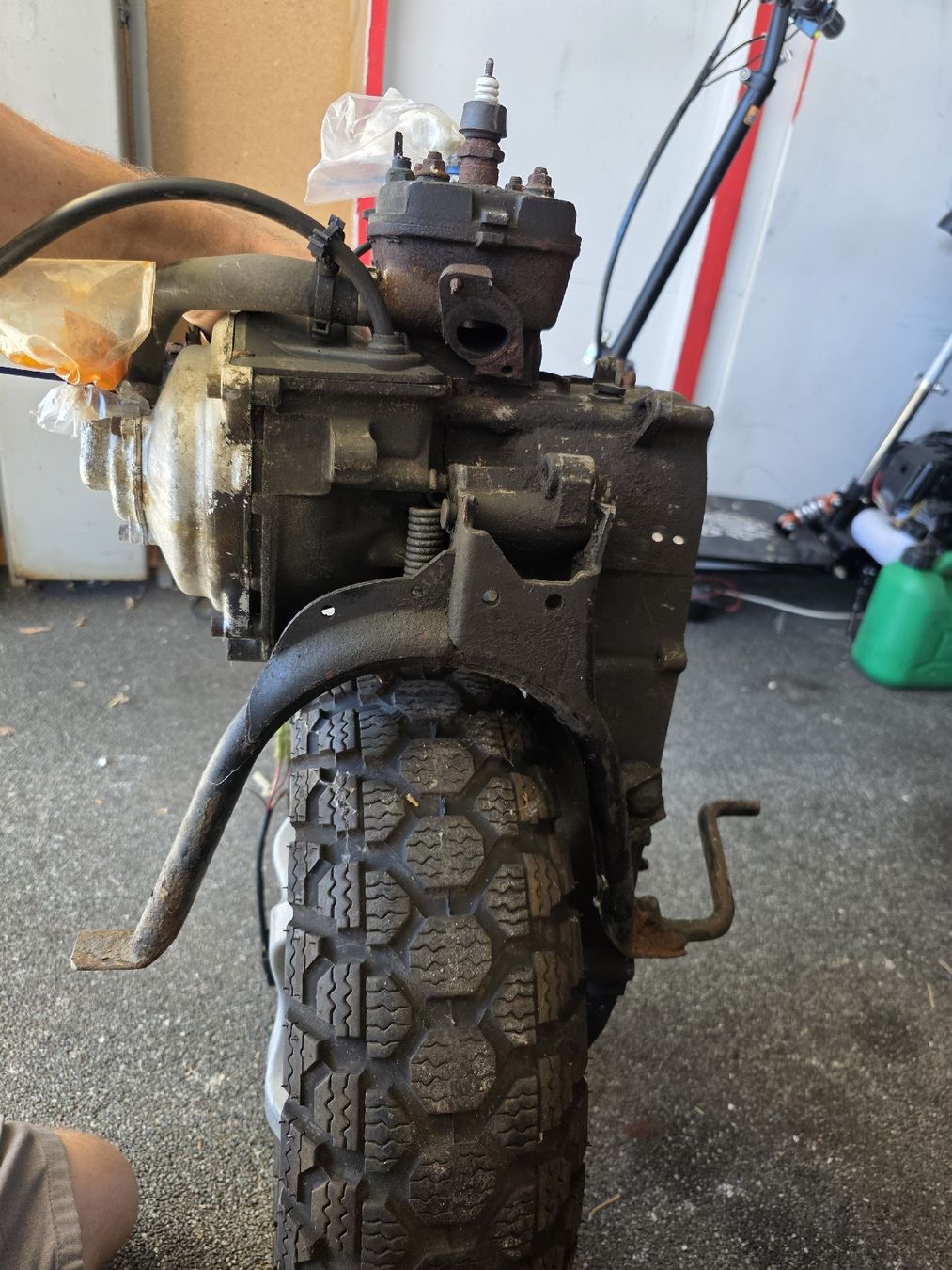 Yamaha Scooters: Yamaha Aerox Motor mit Hinterrad – Gebraucht aus Schafisheim von onezillion 4