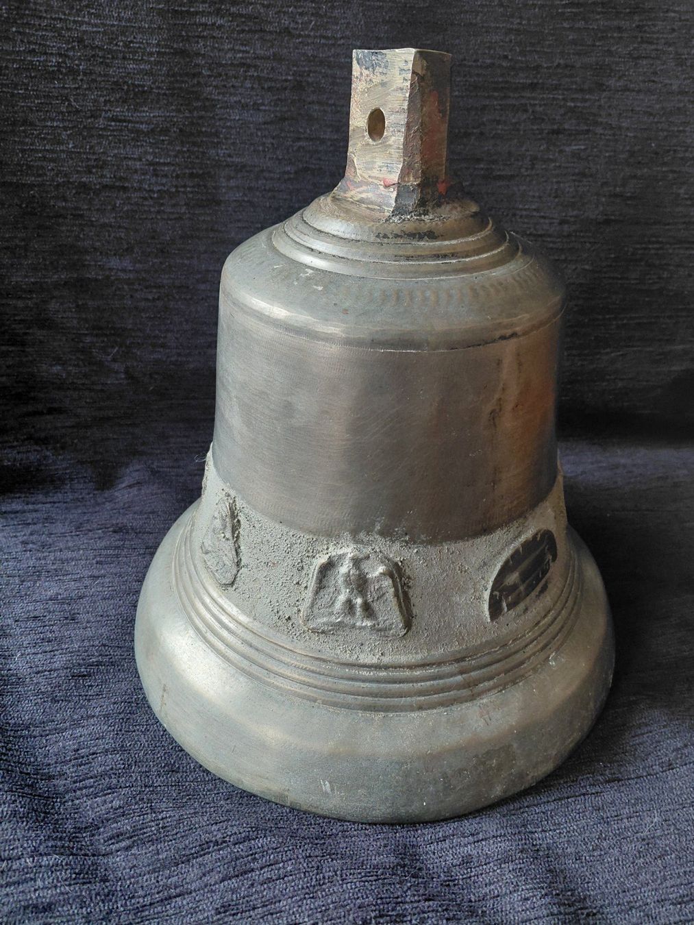 Cloches & sonnailles: Cloche bronze 12kilo375 – D'occasion à Genève par alex-broc 2