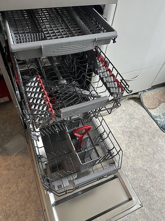 Lavastoviglie: Dishwasher/Geschirrspüler (Sharp) – Usato da Zürich venduto da soumya_basu 2