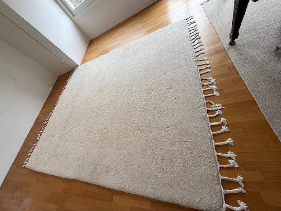 Tappeti: Teppich, creme-weiss, 365 cm x 295 cm – Usato da Oberengstringen venduto da Gal