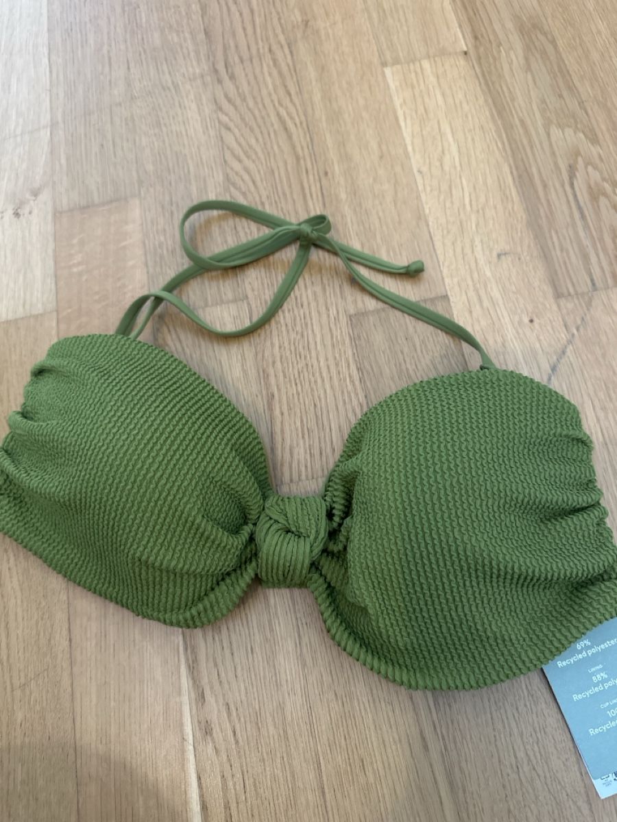 H&M Tops: Schöner Bikini-Top in Olivgrün – Neu und originalverpackt aus Illnau von ais_qm7t 1