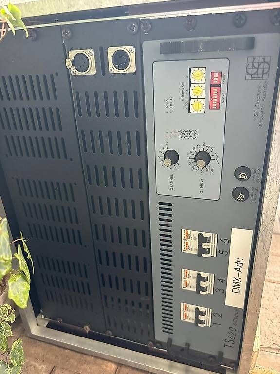 GIFAS Elektrotechnik: Grosse e Stromversorger mit Dimmer  Gifas Electric – Gebraucht aus Anglikon von ver_s2p8 1