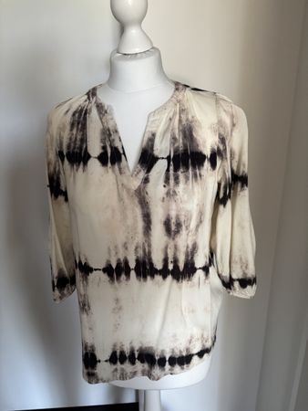 SOYACONCEPT Bluse schwarz-weiss gemustert Grösse L guter Zus