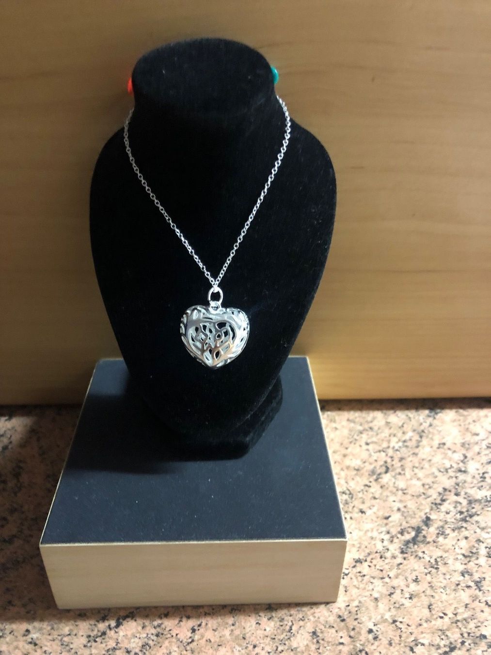 Ketten: Collier avec pendentif coeur 24cm – Neu (gemäss Beschreibung) aus Chamoson von Pince26