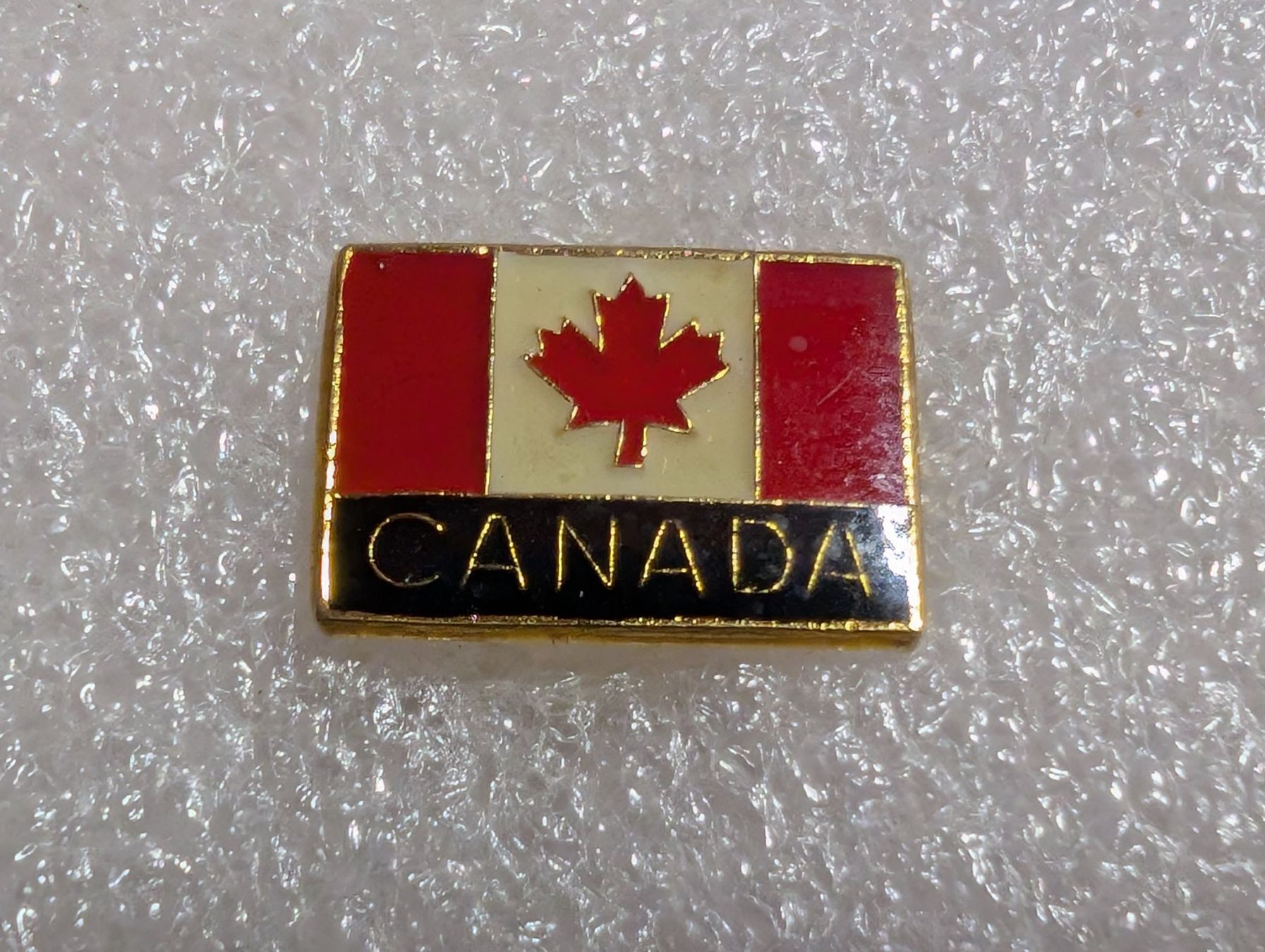 Plaquettes & Badges: Ansteckpin 251: Canada – D'occasion à Oppligen par Pin-Fall-Shop