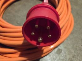 Neues Verlängerungskabel 16 A IP44 / 5G1,5 mm2