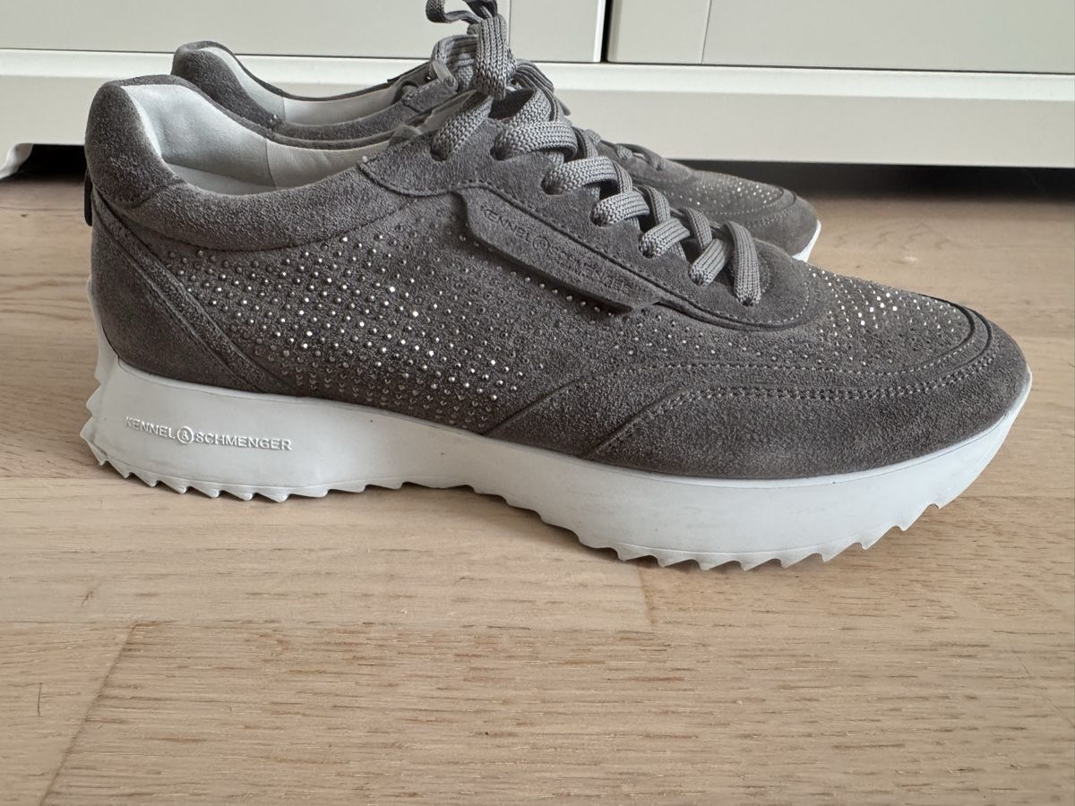Kennel + Schmenger Chaussures femmes: Sneaker Kennel & Schmenger, Gr. 41 – D'occasion à Winterthur par sq2_q8mr 2