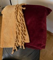 2 Kuscheldecken, Fleece/Samt