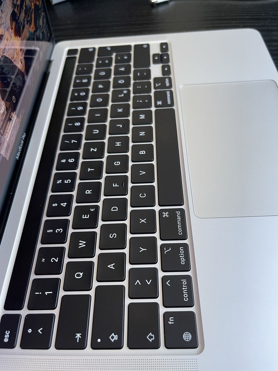 Apple Notebook: Apple MacBook Pro M1 (2020) – Usato da Liestal venduto da JGVOS 5
