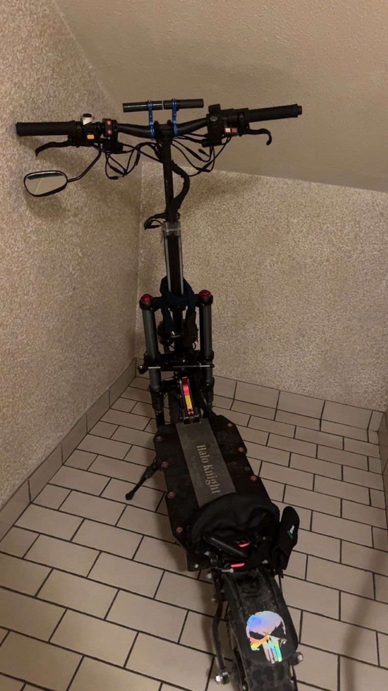 Scooter: Haloknight t107 pro 6000 watt – Usato da Allschwil venduto da cec_6lv5 3