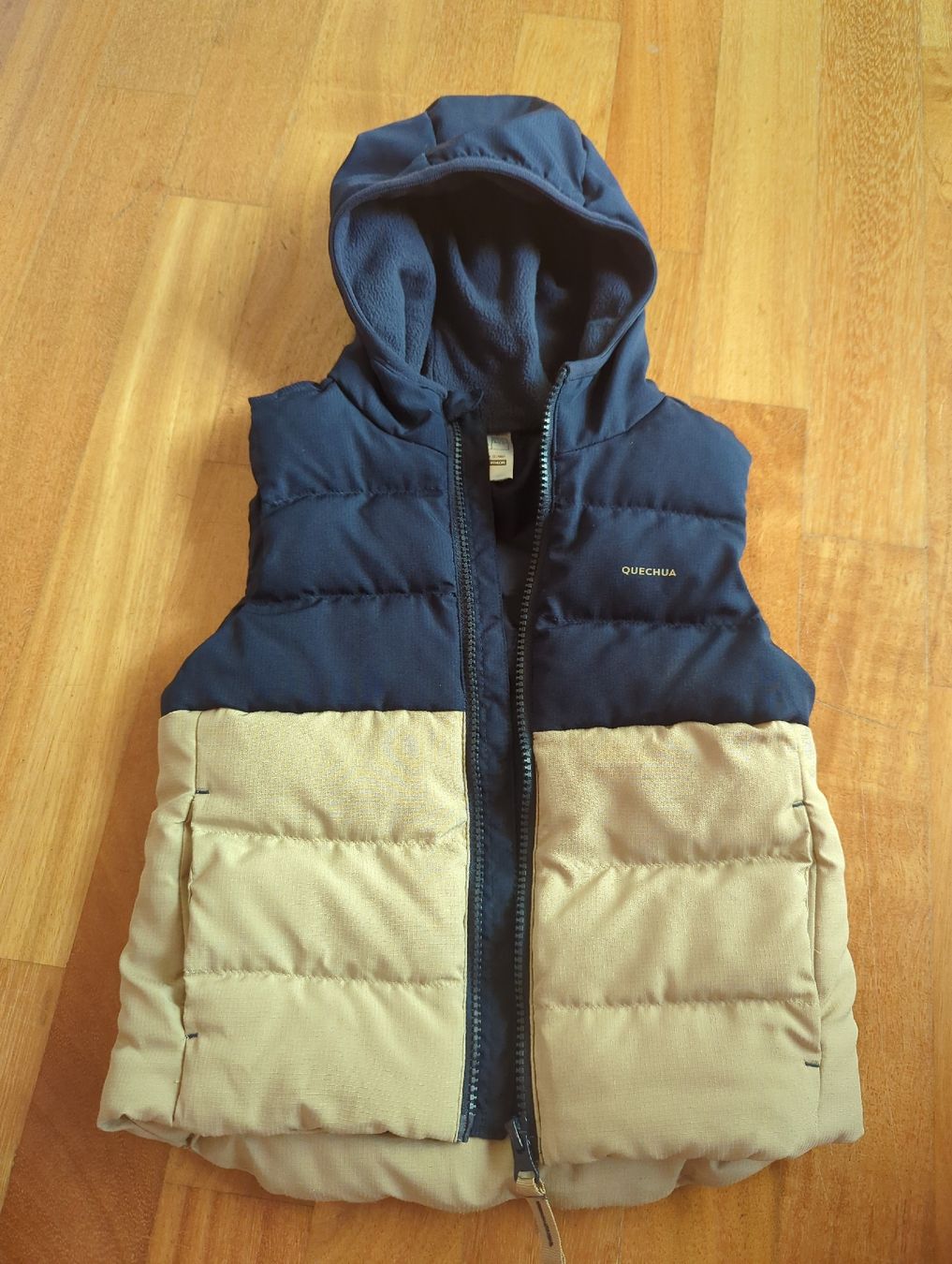 Gilet & Giacche: Quechua Gilet Gr. 2-3J – Usato da Eglisau venduto da raf_hn2x