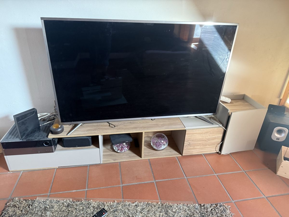 Mobili TV: Fersehschrank – Usato da Meisterschwanden venduto da chriss357