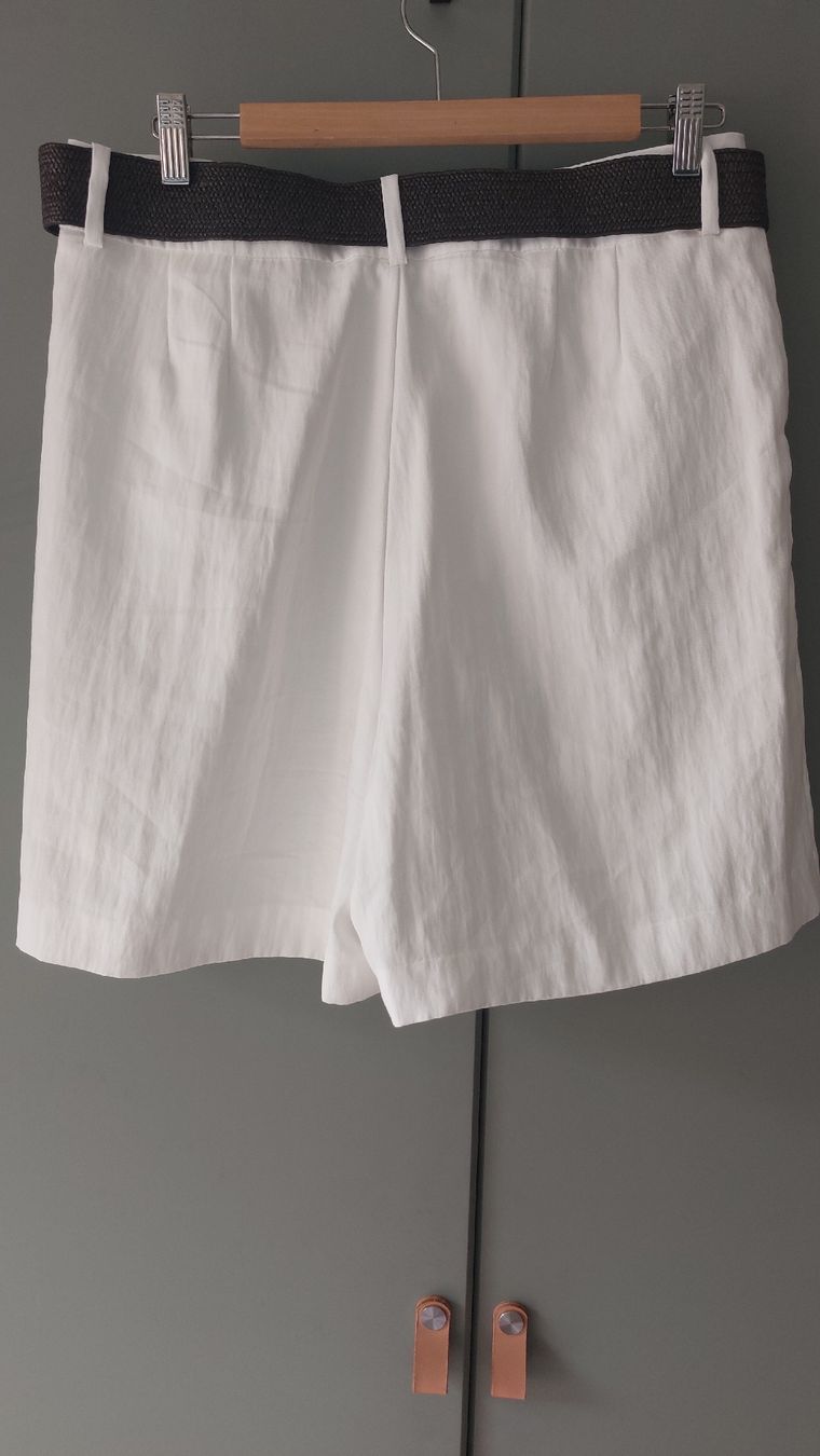 Zara Hosen: Zara Leinenmix Shorts – Neu (gemäss Beschreibung) aus Basel von Sil_Yes 1