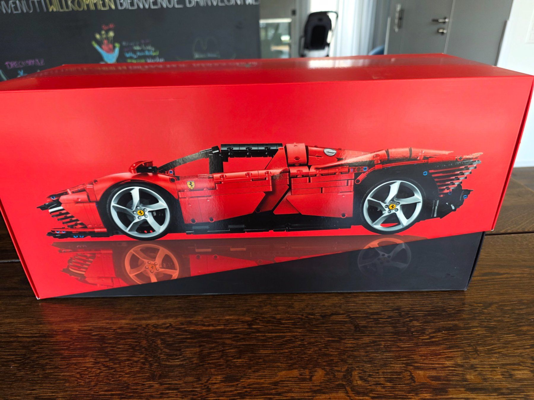 Lego Kit di costruzioni: Lego Technic 42143 Ferrari Daytona SP 3 – Usato da Nänikon venduto da Nova81 1