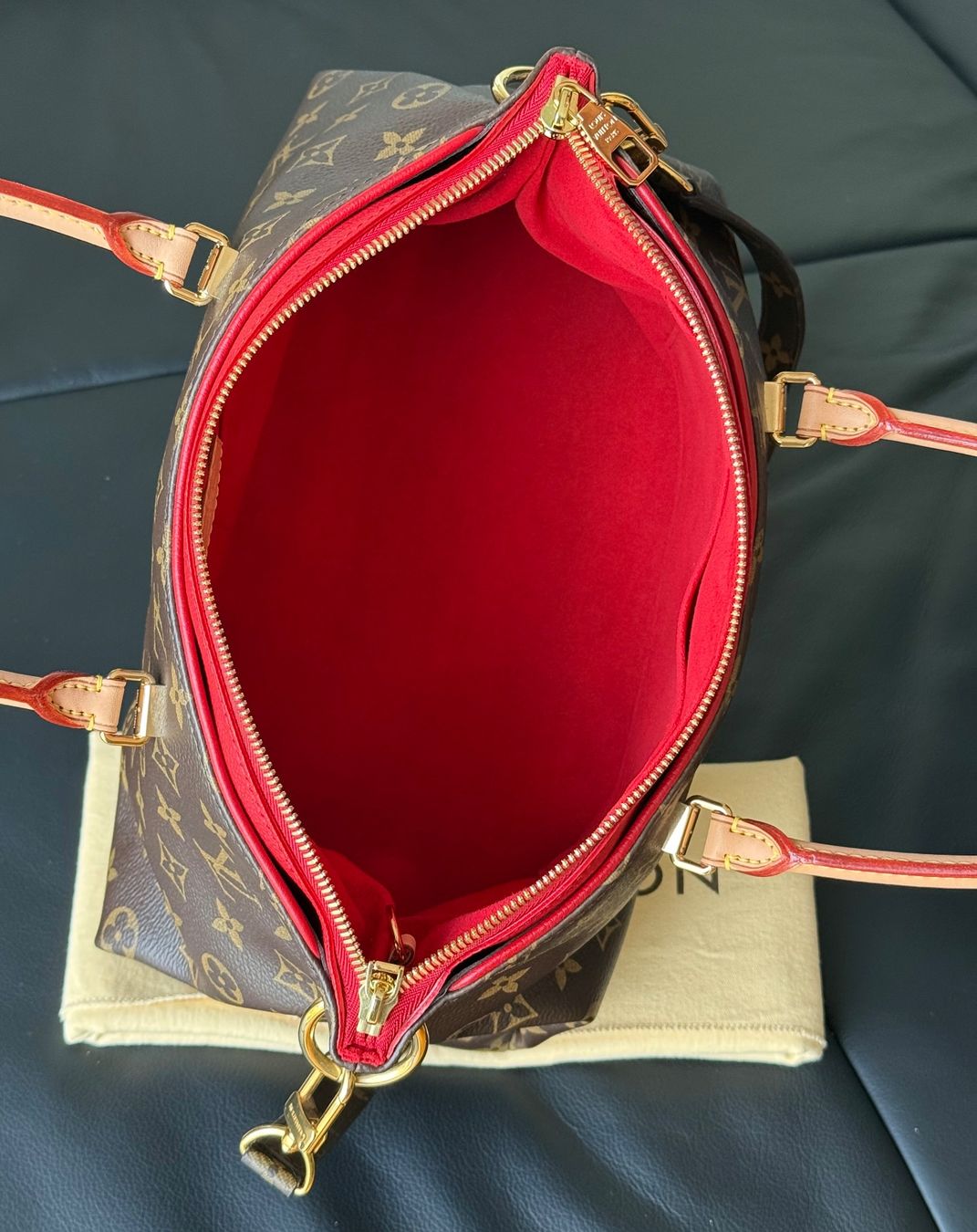 Louis Vuitton Borse da donna: Louis Vuitton Pallas MM – Usato da Reinach AG venduto da RobbisB 8