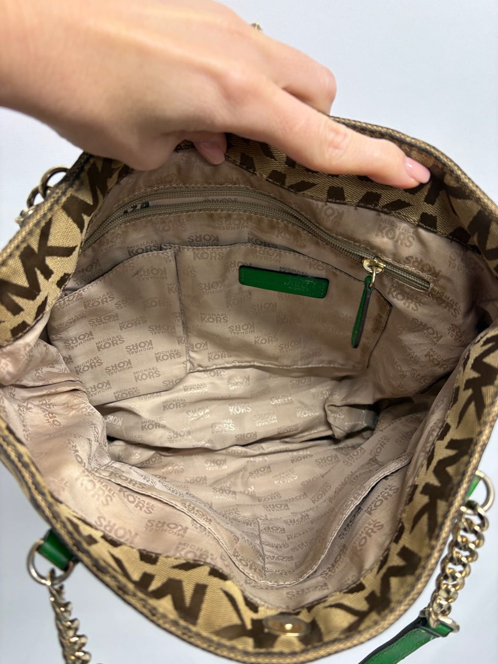 Michael Kors Borse da donna: Michael Kors Shopper Tasche braun Canvas Stoff – Usato da Regensdorf venduto da secondchancefashion 5