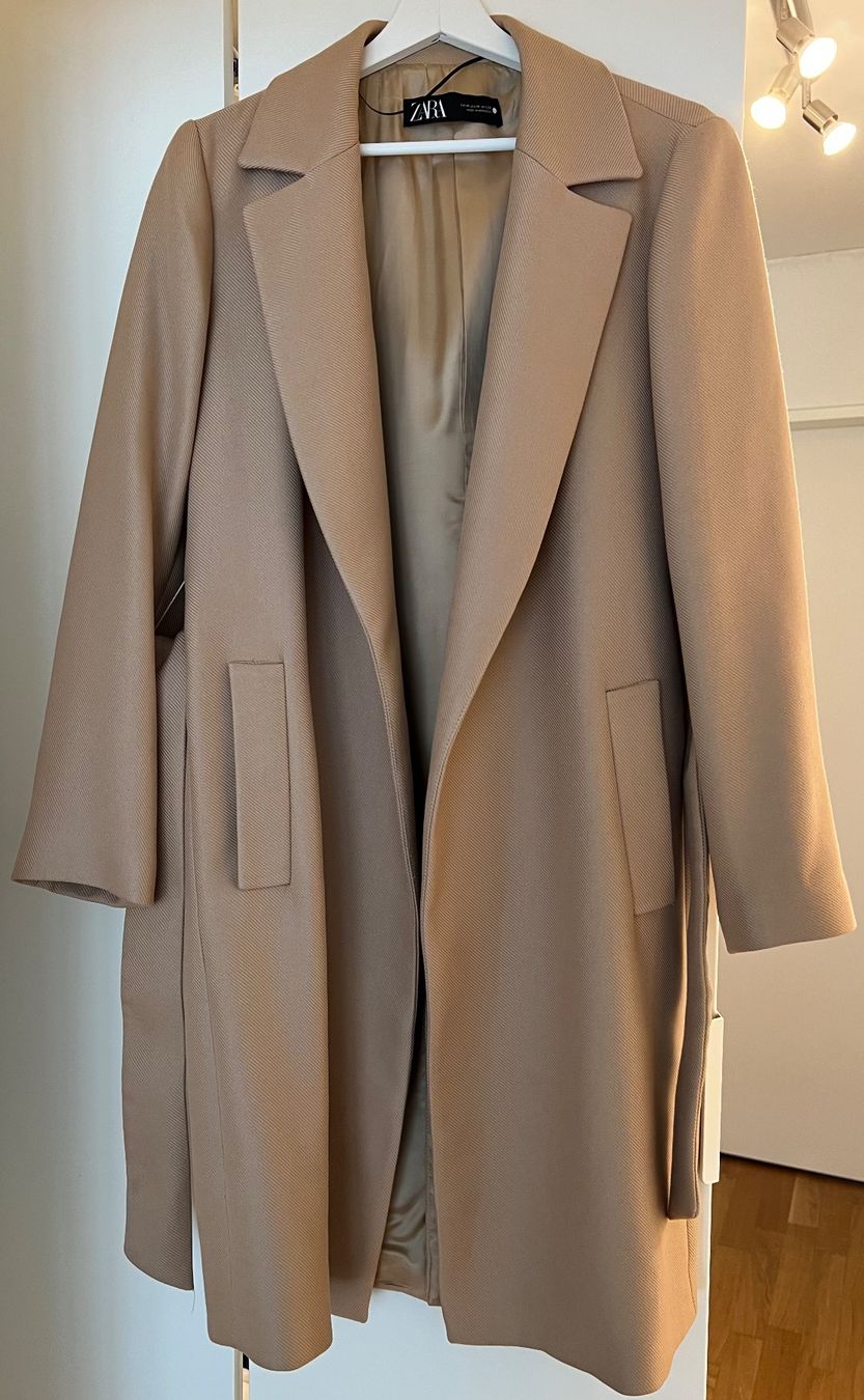Zara Cappotti: Mantel ZARA ungetragen – Nuovo e nell'imballaggio originale da Zollikofen venduto da Wishbear