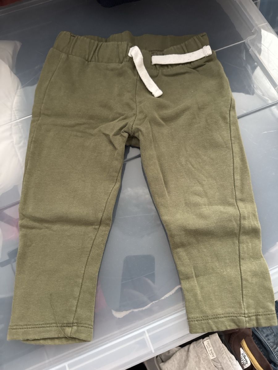 Hosen: Trainerhose 3 Stk. Gr. 86 – Gebraucht aus Wald ZH von evelyne.street 2