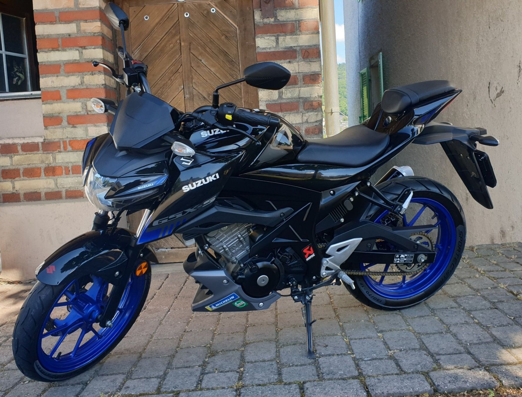 Suzuki Strada: SUZUKI GSX 125 S – Usato da Aarau Rohr venduto da alpineA311 5